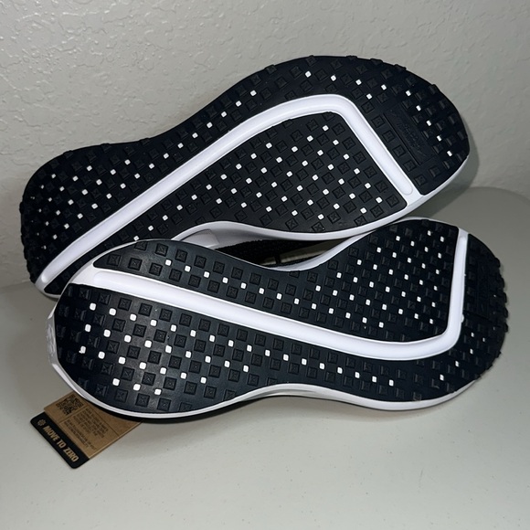 NIKE INTERACT RUN NEW, size 13M, 14.5 W, very comfy, last one! FD2291001 - Picture 8 of 8